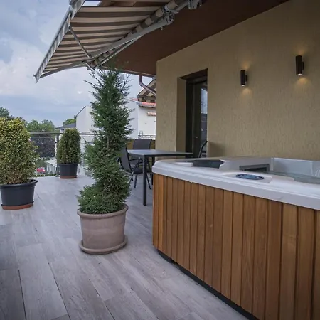 Atana Luxury